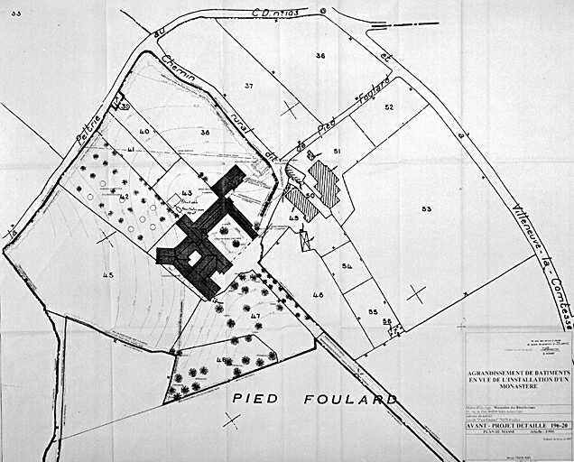 Agrandissement de bâtiments en vue de l'installation d'un monastière. Avant-projet détaillé 196-20. Plan de masse. Poitiers le 23 avril 1997, par Denis Thoumin.