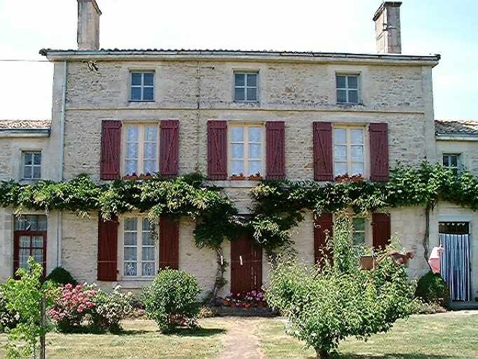 Logis, élévation antérieure sud-est.