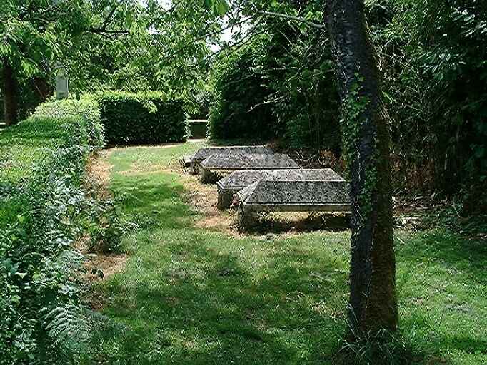 Cimetière privé familial de la famille Jonchier-Juchault (parcelle 88), vue prise du nord-est.