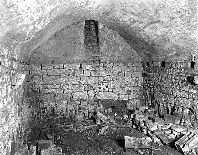 Logis, intérieur, cave voûtée