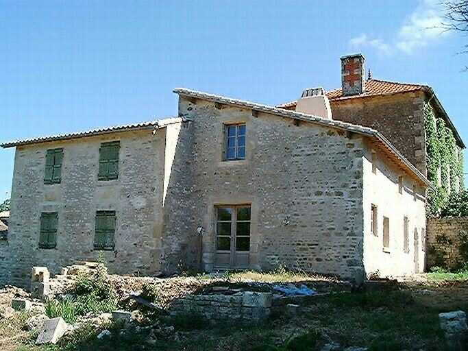 Logis, élévation latérale sud-ouest.