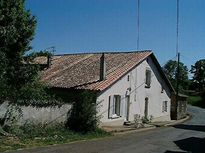 Logis, élévation antérieure, vue prise du nord-ouest.