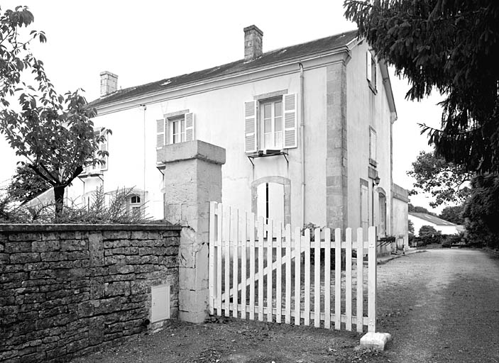 Elévation antérieure du logement du directeur.