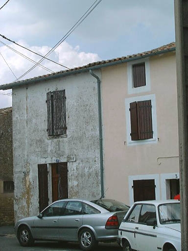 Vue générale. Elévation antérieure.