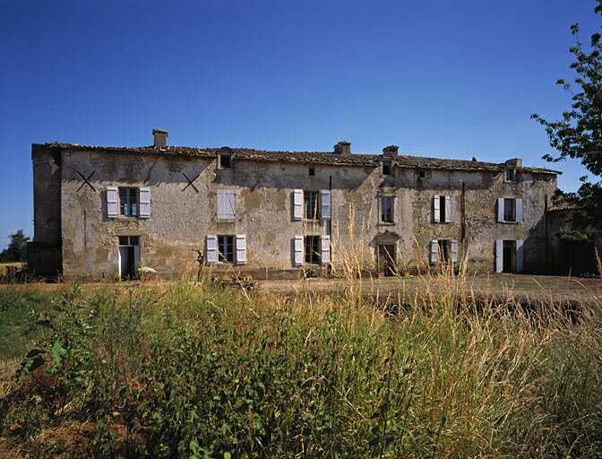 Logis, élévation antérieure, vue prise du nord