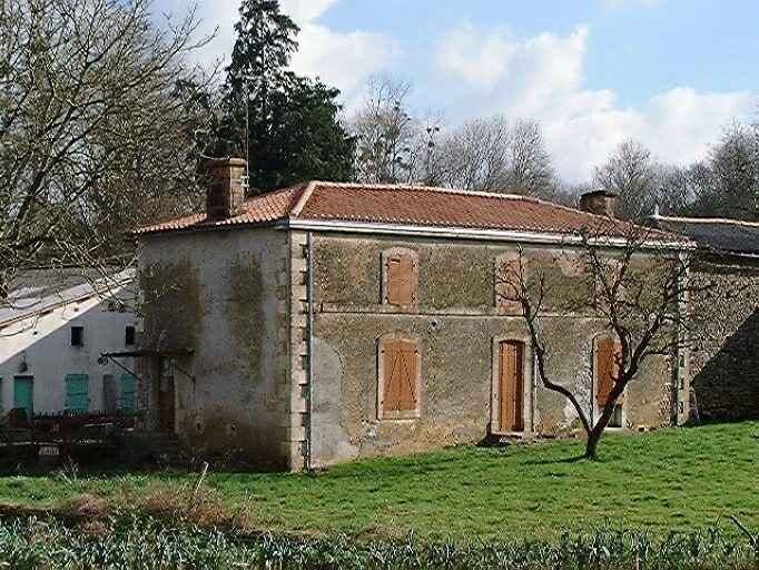 Logis construit vers 1881 pour Alexis-François Merlet, élévation antérieure, vue prise du nord-ouest.