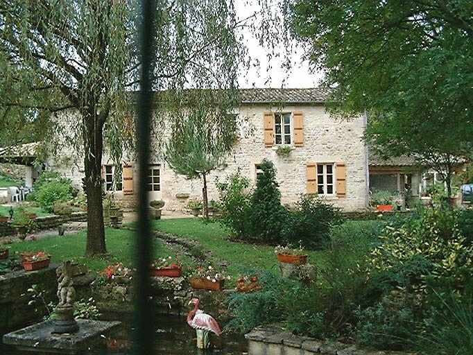 Logis, élévation antérieure, vue prise de l'est.