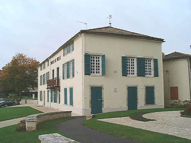 Manoir, mairie