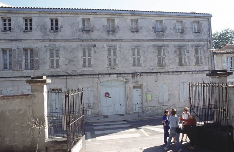 Façade.