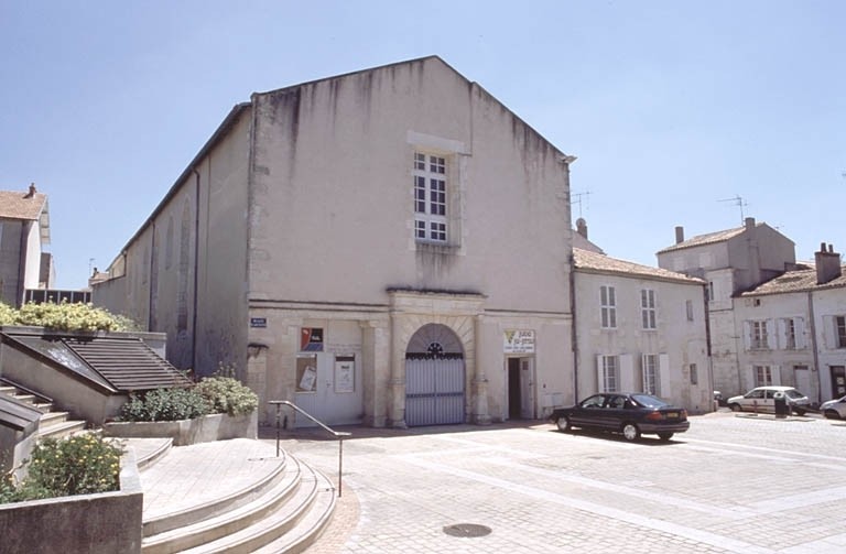 Façade de la chapelle.