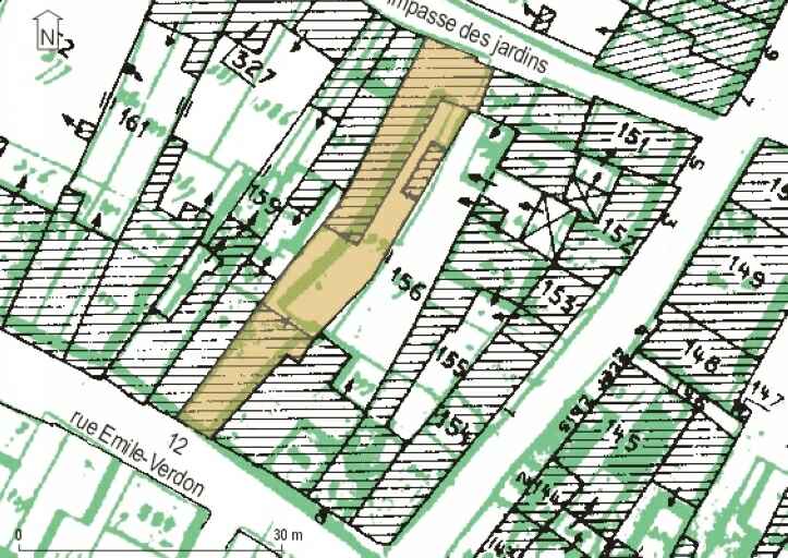 Plan masse, superposition des cadastres de 1981 et 1825.