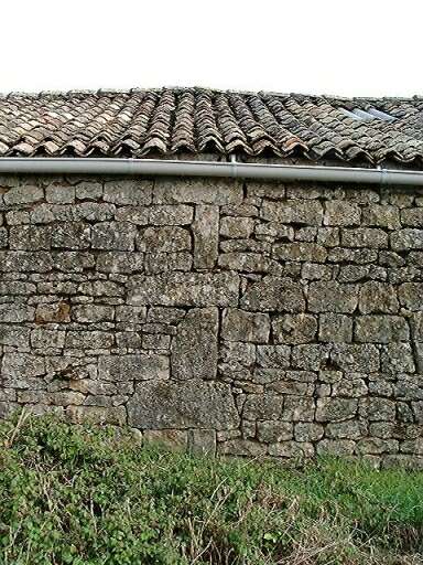 Elévation postérieure de la dépendance accolée à la grange, chaînage.