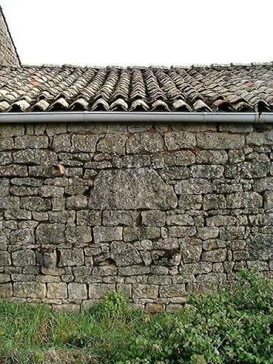 Elévation postérieure de la dépendance accolée à la grange, détail de l'appareil.