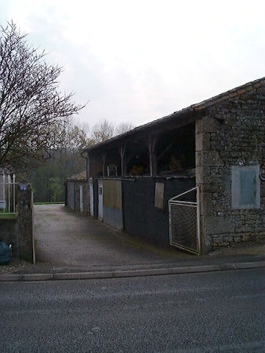 Elévation antérieure de la grange.