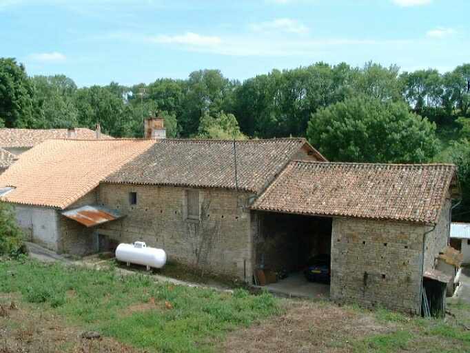 Dépendances, élévations nord.