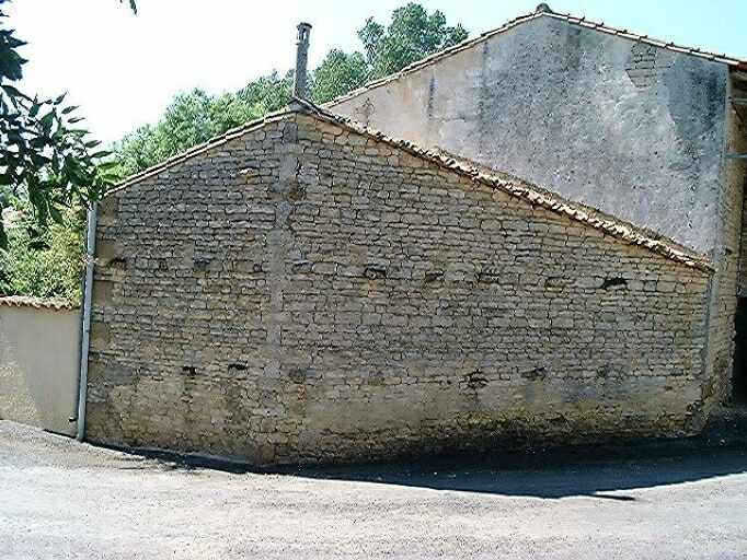 Corps de bâtiment accolé au pignon droit du logis, élévations postérieures.
