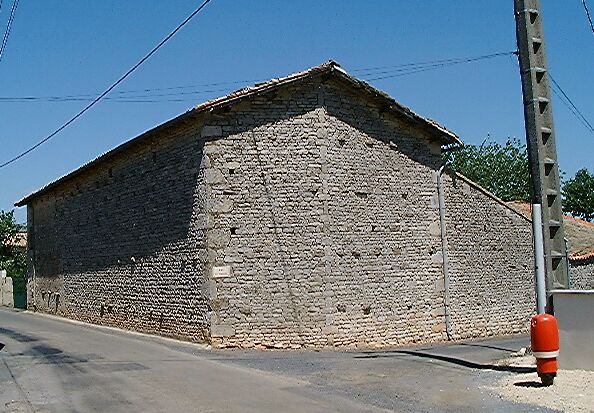 Grange à Viré.