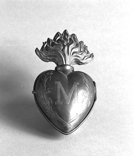 Coeur de dévotion ex-voto