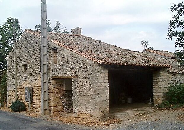 Ferme à Croué de Verrines, dépendances.