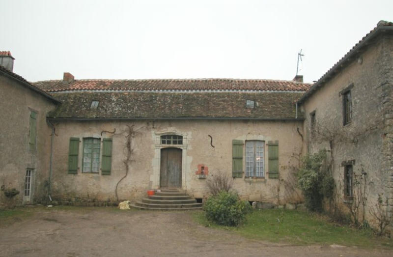 Logis, corps principal, élévation antérieure