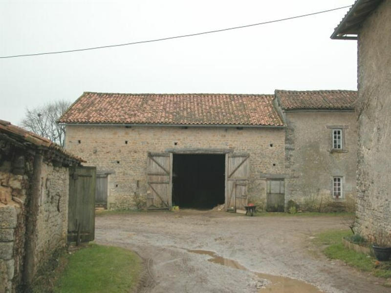 Grange au sud de la cour, élévation antérieure nord