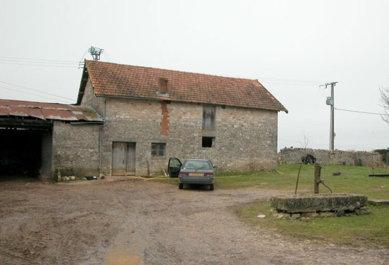 Dépendances est, élévations ouest sur cour