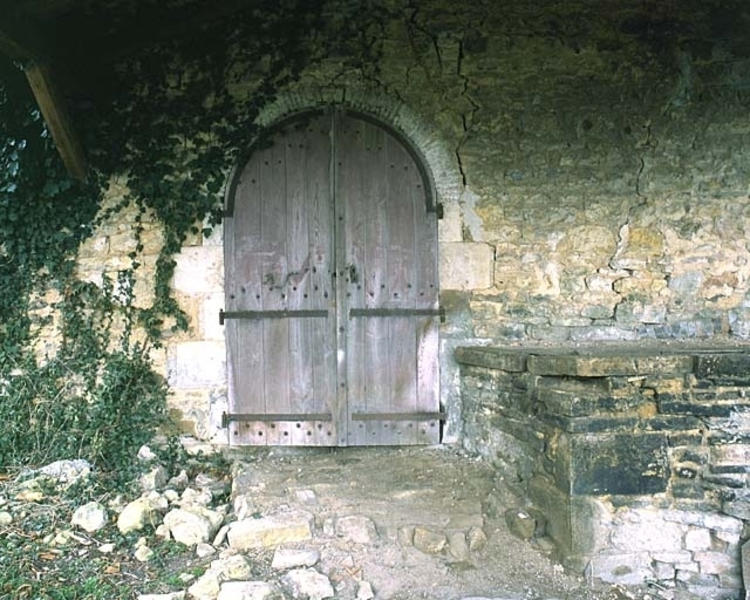 Porte d'entrée du four à ponnes