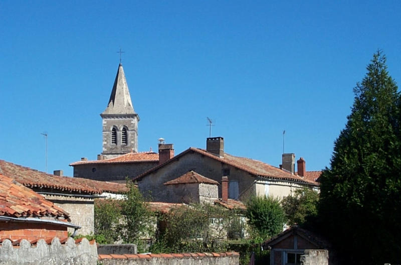 Vue du clocher de l'église depuis la Grand Rue