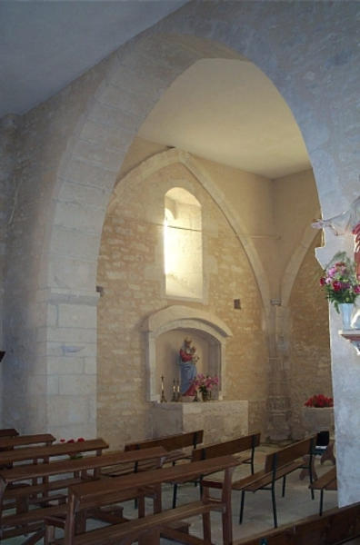 Vue intérieure de la chapelle latérale sud