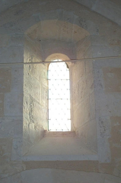 Chapelle latérale, mur est, fenêtre