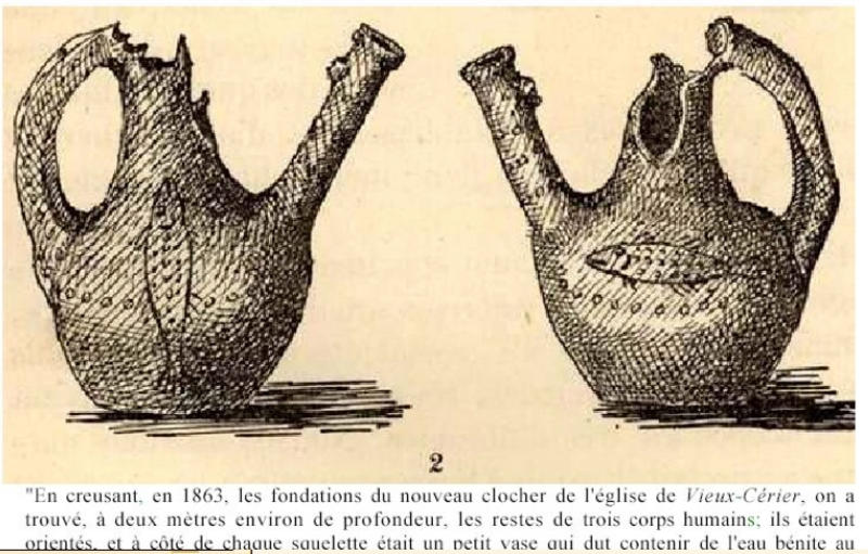 Vase trouvé dans le cimetière lors de la construction du clocher de l'église.