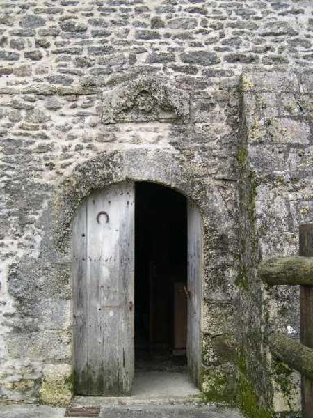 Grange aux dîmes, élévation sud, porte