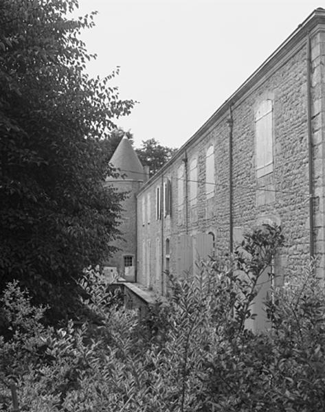 Corps de bâtiment principal, élévation postérieure sud vue de trois-quarts depuis la droite