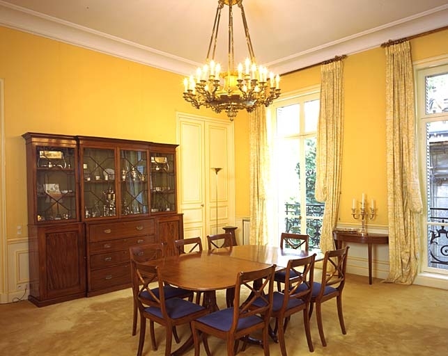 Salle à manger, appartements privés, premier étage.