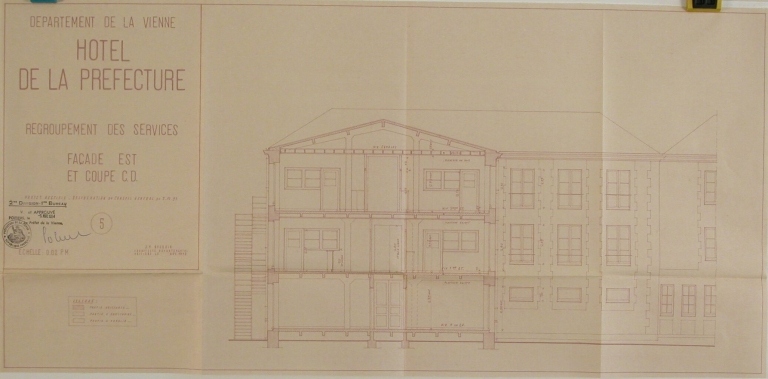 Elévation et coupe transversale, façade est, ancien bâtiment des archives, 1954.