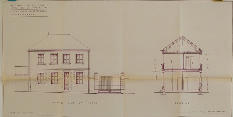 Elévation et coupe, bâtiment à l'angle de l'impasse des Ecossais adossé au mur de clôture de la Grand'Maison, destiné au service vicinal puis au service des HLM, état avant 1960.