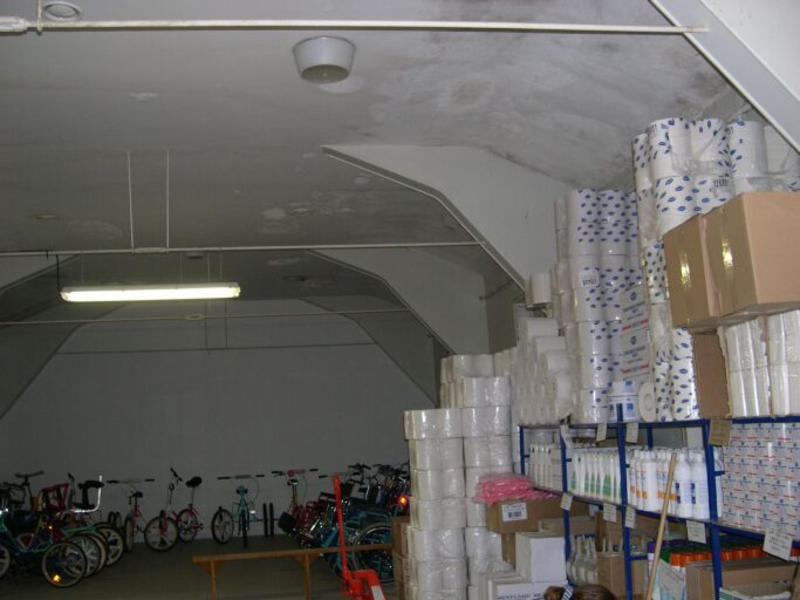 Intérieur de l'un des bâtiments ouest