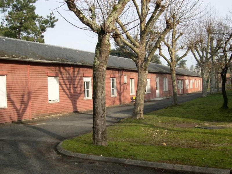 Bâtiment à l'ouest, élévation sud
