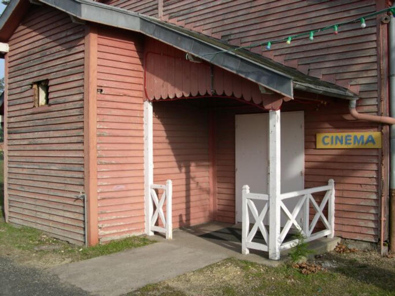 Salle de spectacle au sud-est, élévation ouest, partie droite