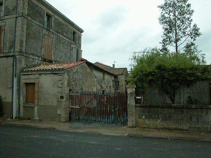 Les deux logements accolés.