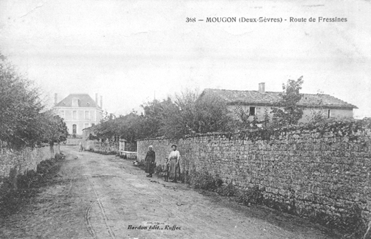 Route de Fressines.