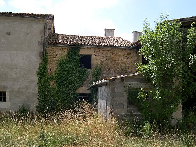 Dépendances.