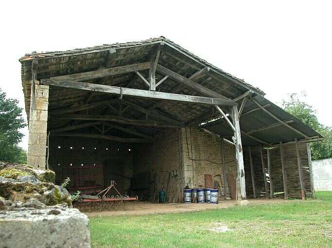 Grange-hangar à Ecoulois, parcelle 1961 E1 103.