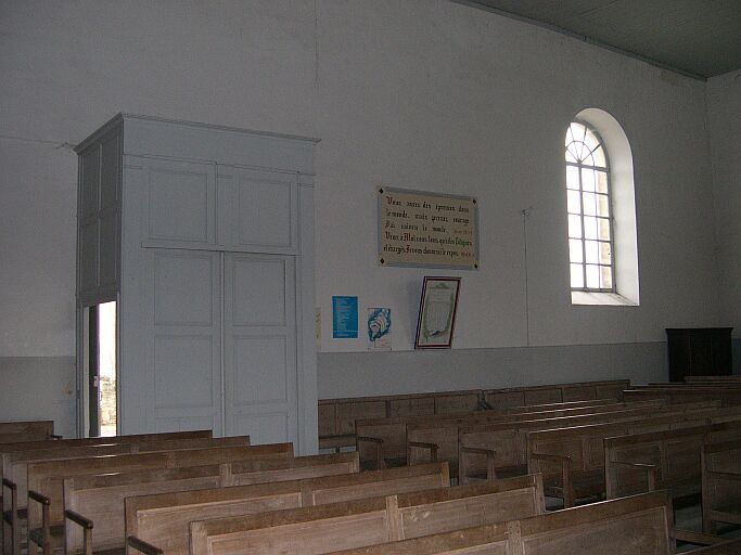 Elévation sud et porte.
