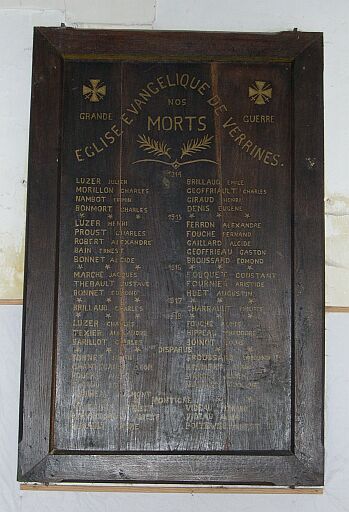 Vue du tableau d'honneur des soldats morts en 1914-1918.
