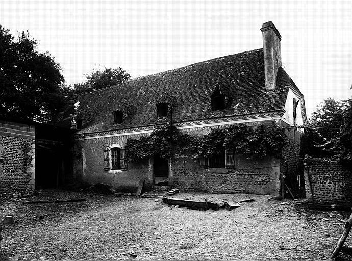 Logis. Elévation antérieure.