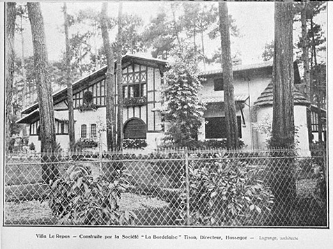 Ensemble depuis l'est.