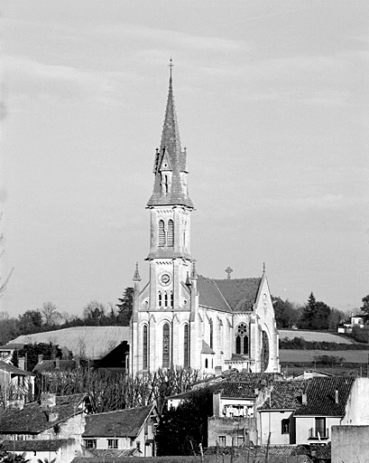 Vue de la facade ouest.