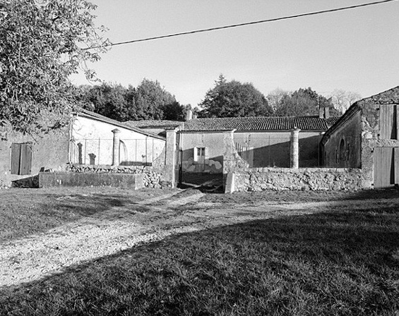 Vue d'ensemble, portail d'entrée.