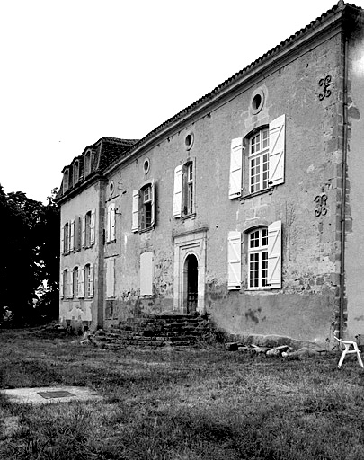 Logis, élévation est.